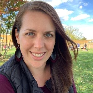 Meet your Posher, Nicole